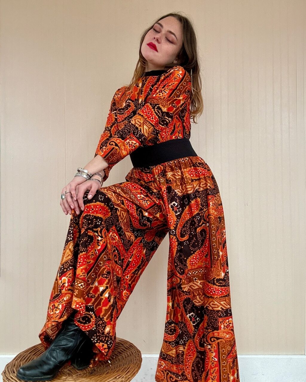 Instagram post from sonicwavevintage. This post is in position 8.